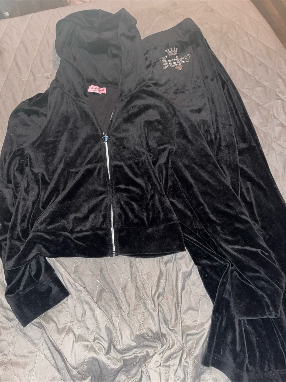 Y2K inspired juicy couture black velour tracksuit size L